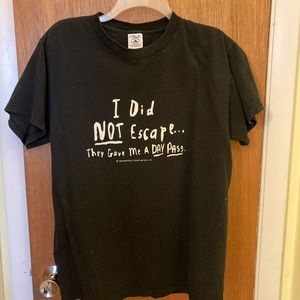 Funny T Shirt Short Sleeves Unisex T Shirt, Black size M “I did NOT escape”